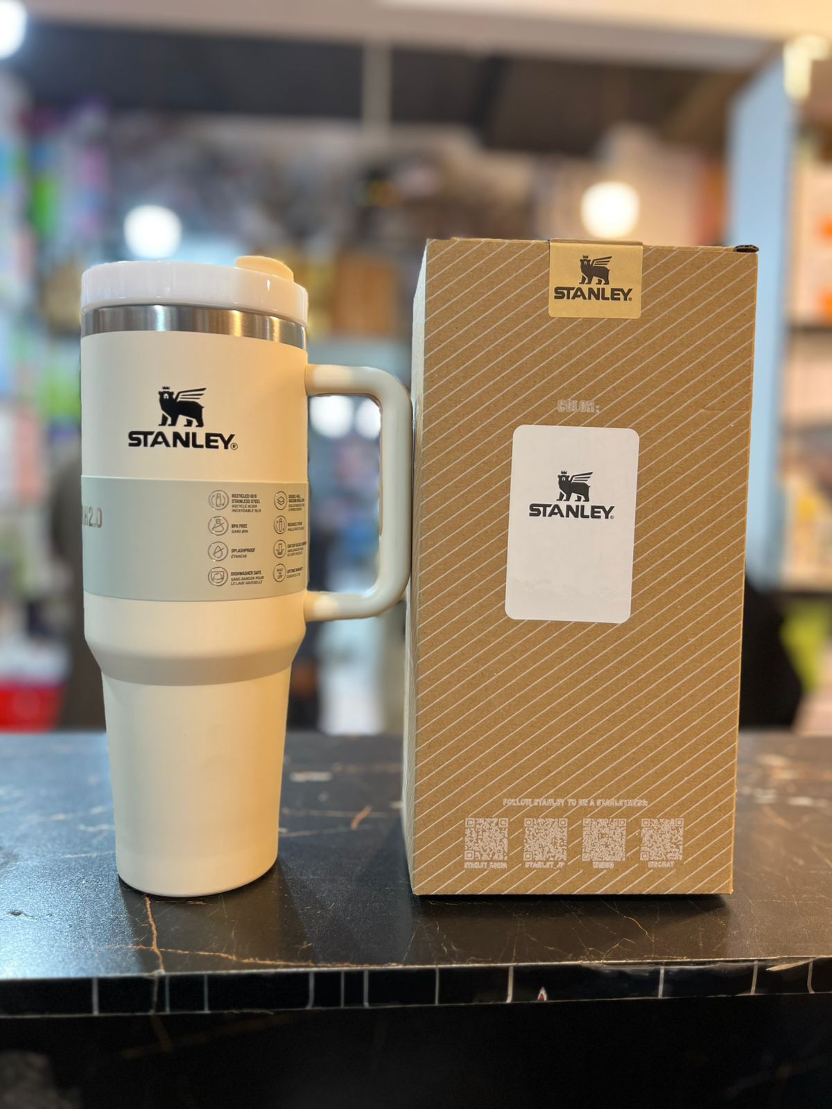 Stanley Classic Quencher Tumbler – Durable Insulated Travel Mug with Handle